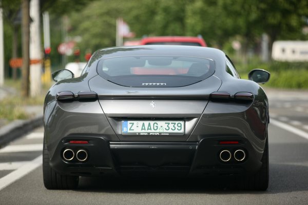 How do I choose the right area rug to tie a room together?